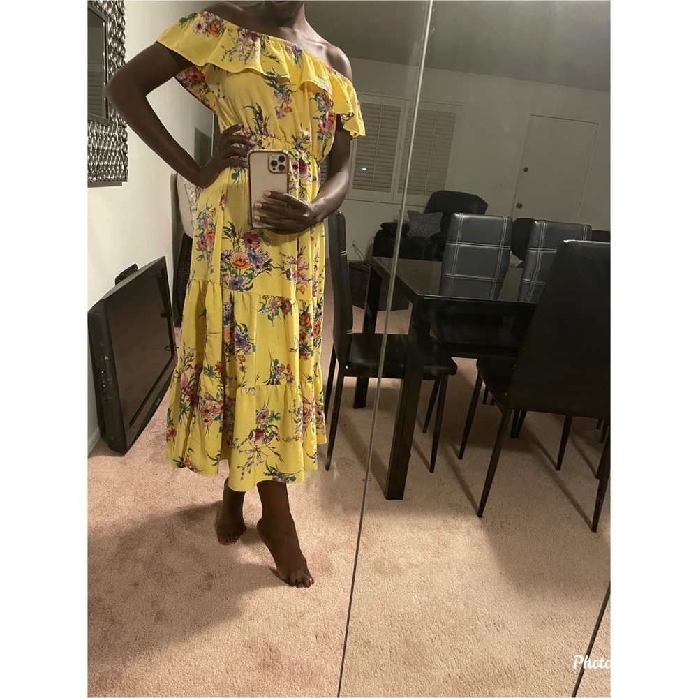 Off shoulder dress